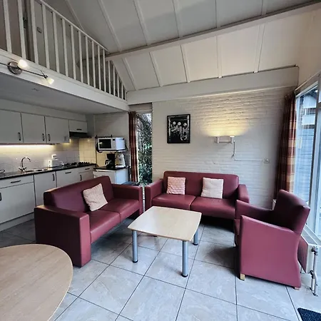 Bungalowpark - Delta 154 בית נופש